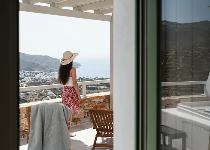 Castello Amorgos Suites